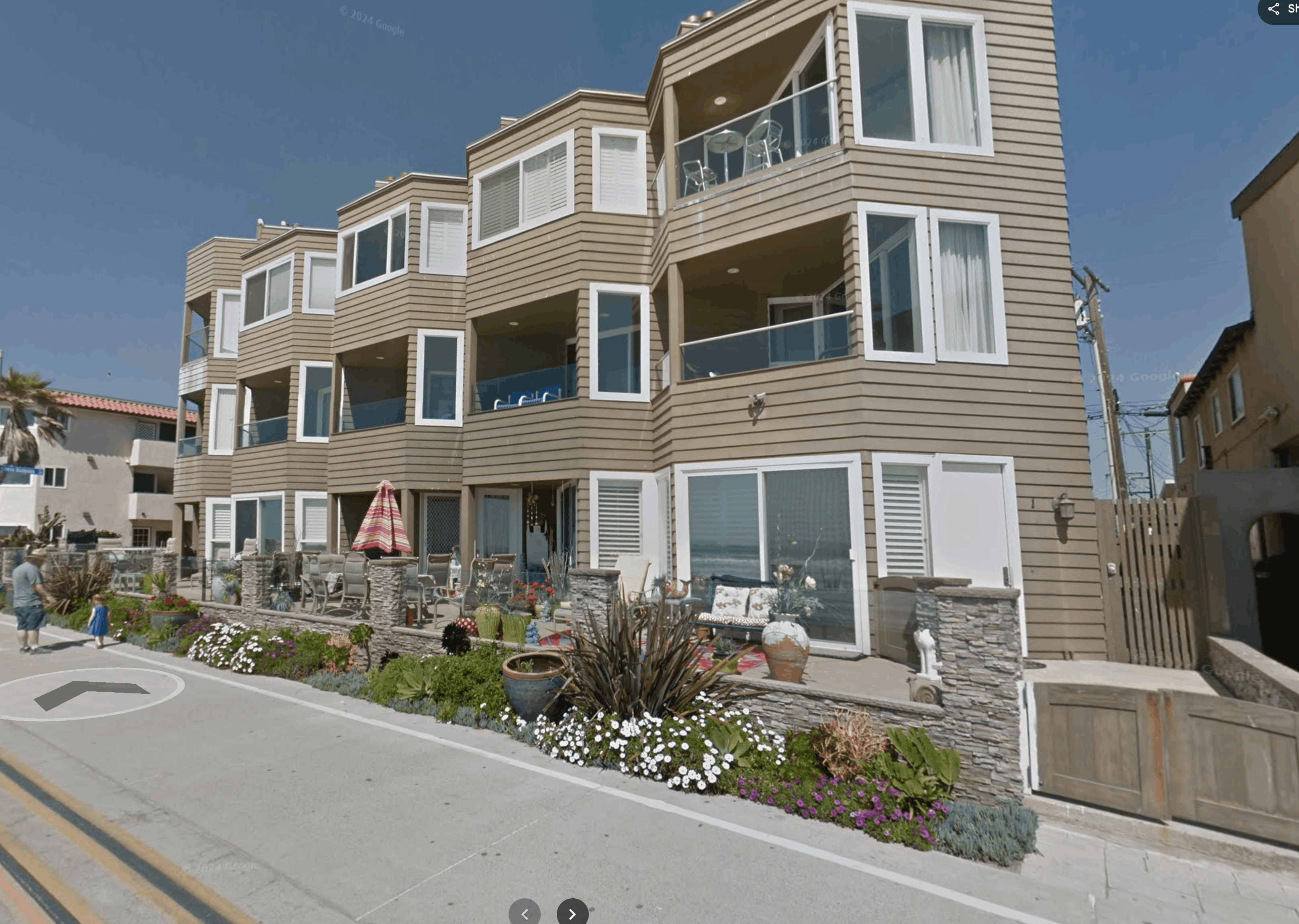 Wide Open Space Patio Right on Boardwalk